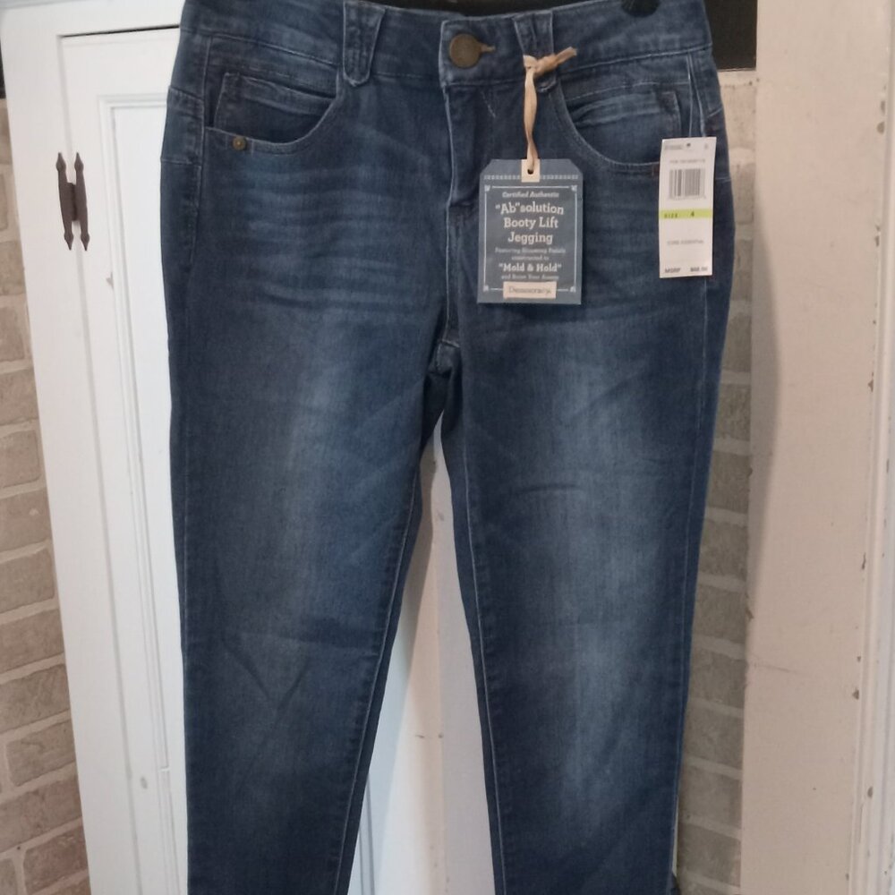Democracy jeans